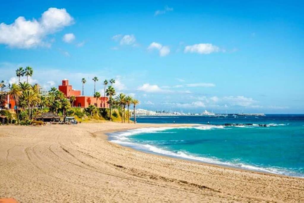 Apartamento Junto Al Mar En Puerto Marina Daire Benalmádena Dış mekan fotoğraf